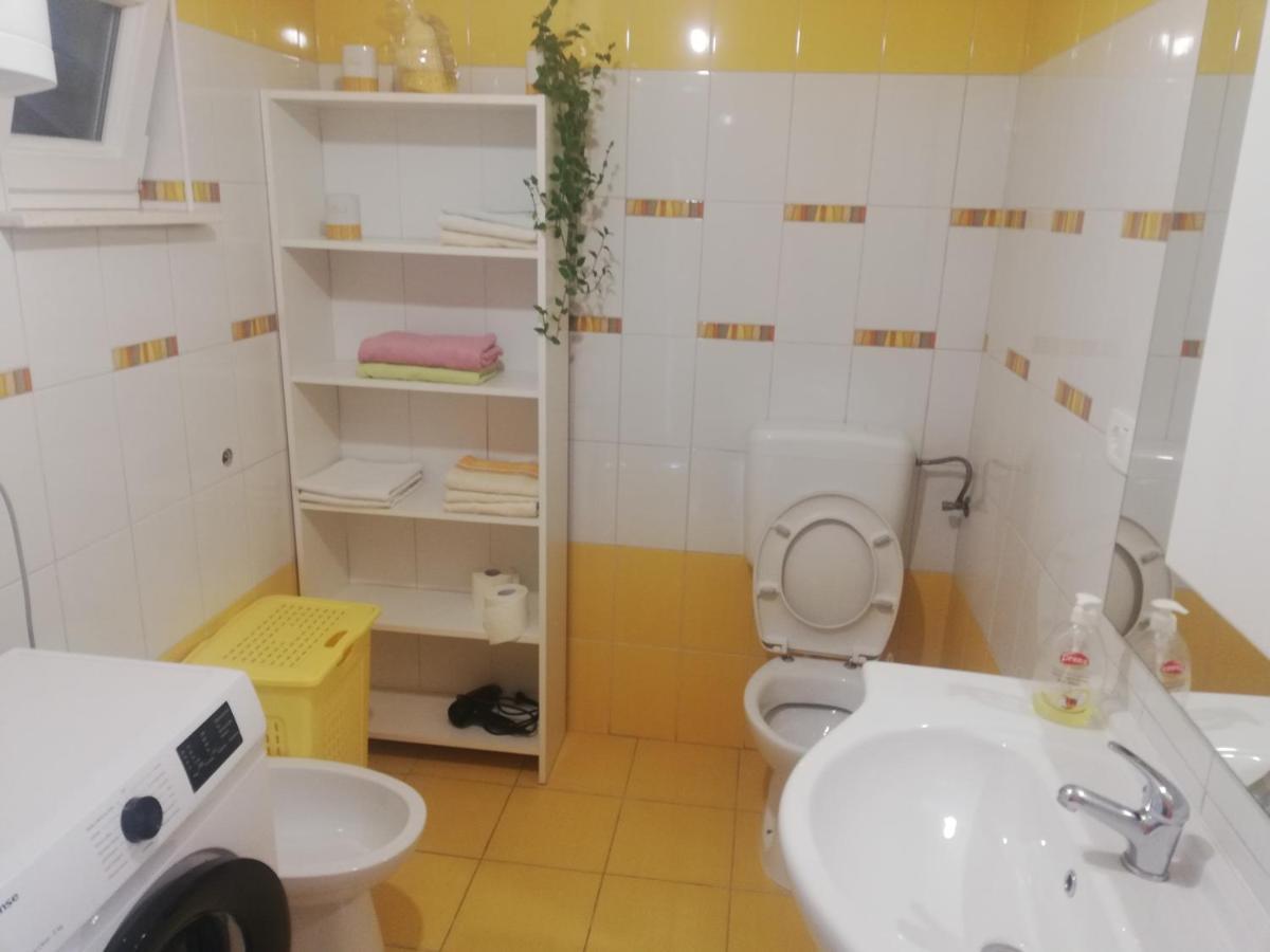 Apartment Boba Sinj Eksteriør bilde