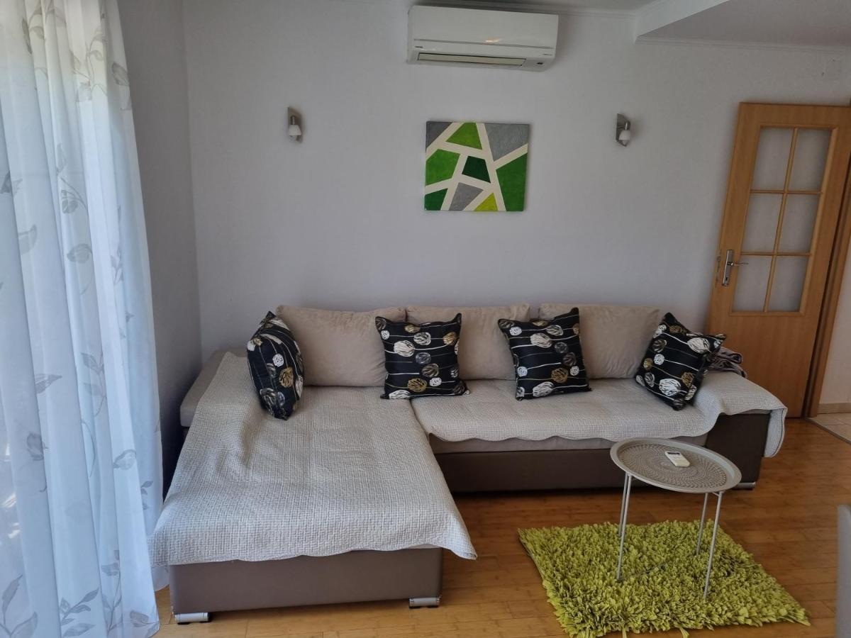 Apartment Boba Sinj Eksteriør bilde