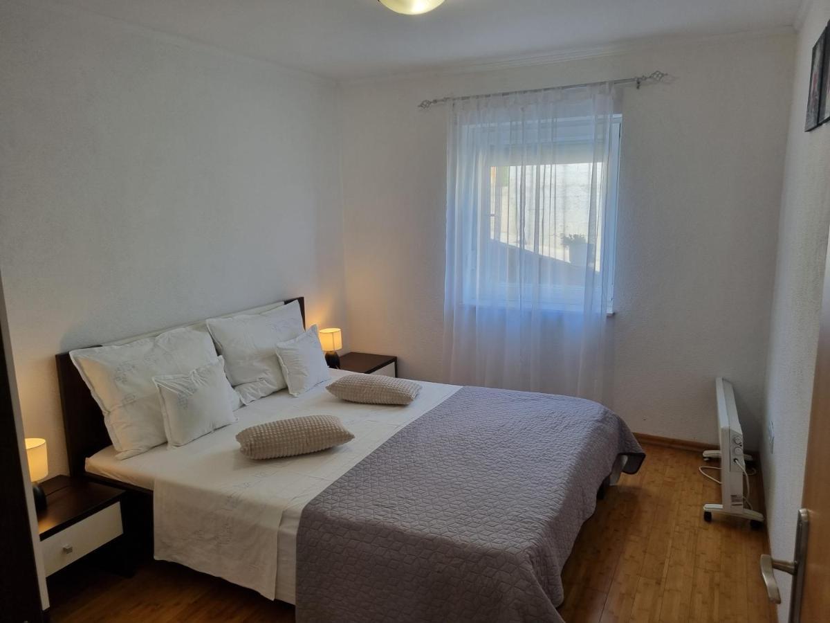 Apartment Boba Sinj Eksteriør bilde