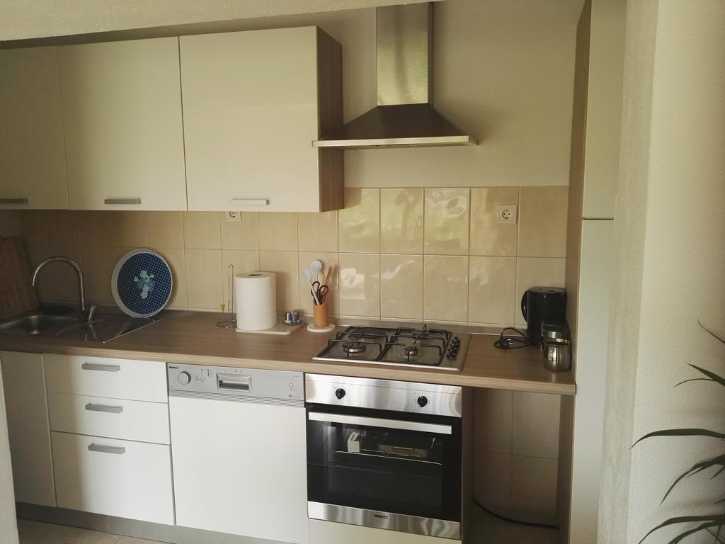 Apartment Boba Sinj Eksteriør bilde